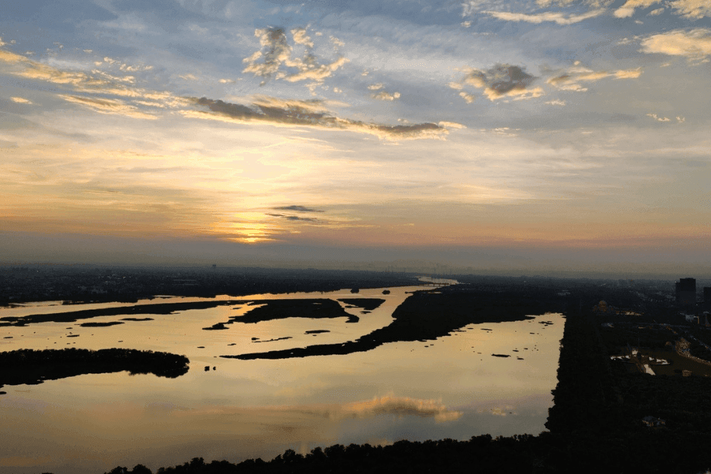 ZenithSuites Noida serviced suites overlooking the Yamuna river and city skyline, photo 20