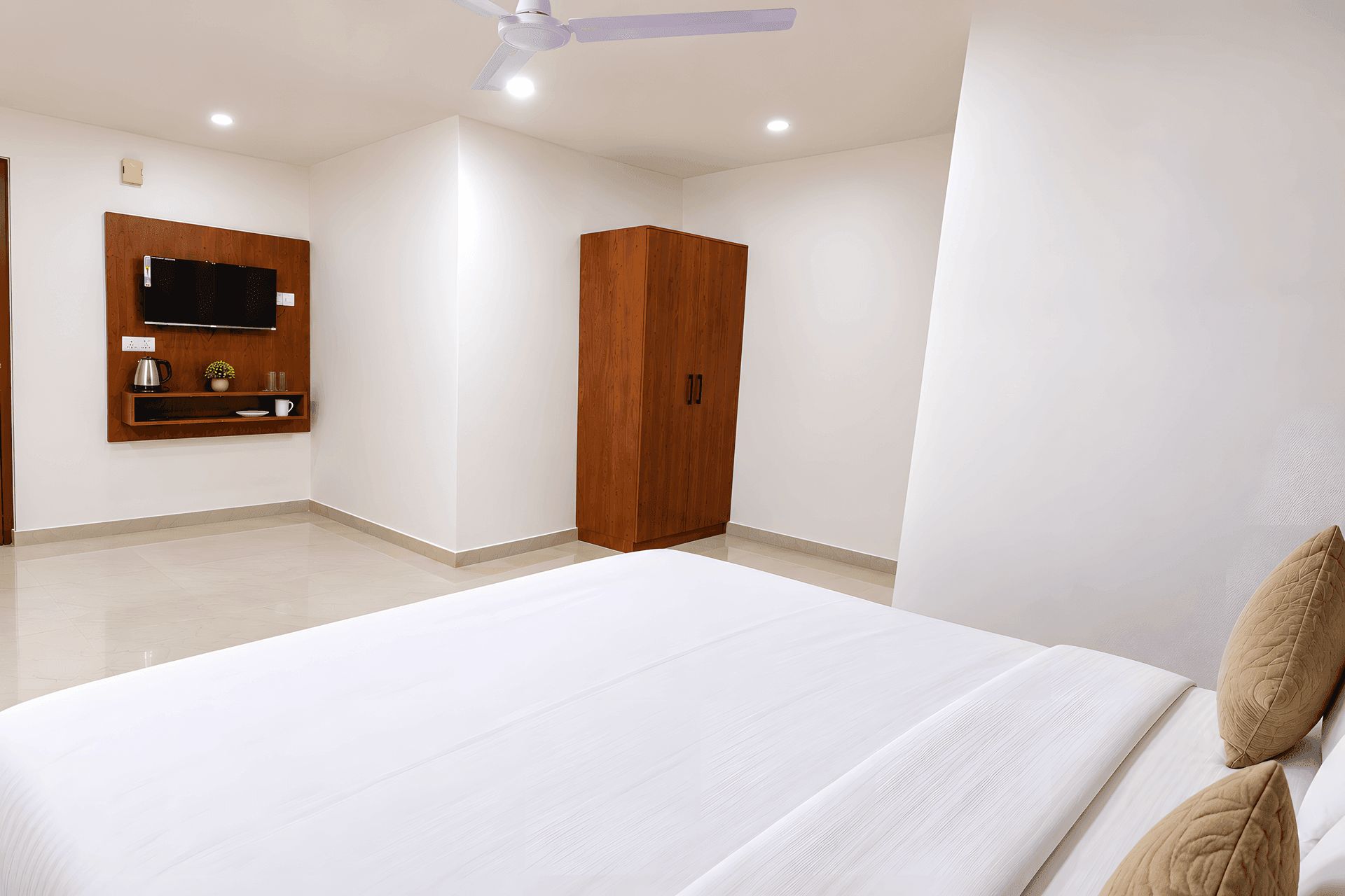 Suite at ZenithSuites Vrindavan in Old Vrindavan, photo 1